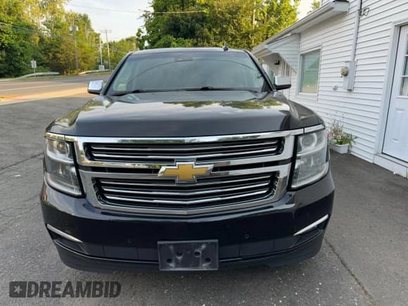 ✅ 2016 Chevrolet Suburban LTZ • VIN: 1GNSKJKC3GR100493 • Lot: 69578704. Wystawiony na Copart z przebiegiem 202 688 mil. Bezpłatny archiwum sprzedaży aukcyjnych z USA i szczegółowy raport historii pojazdu na DreamBid. Zdjęcie 5.