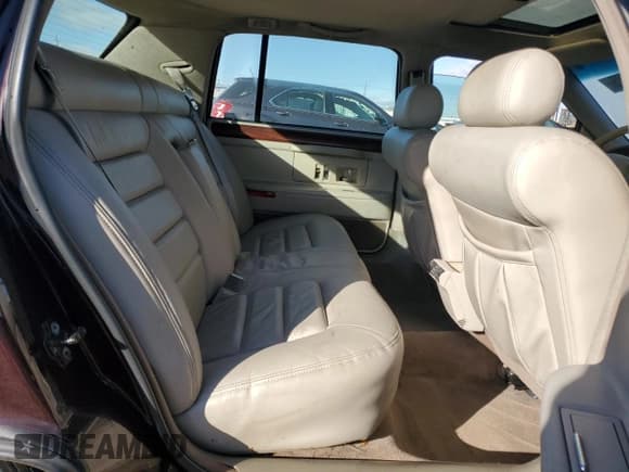 ✅ 1996 Cadillac DeVille • VIN: 1G6KD52Y5TU282004 • Lot: 90855825. Listed on Copart with 200,844 mi. Free auction sales archive from the USA and detailed vehicle history report at DreamBid. Image 10.