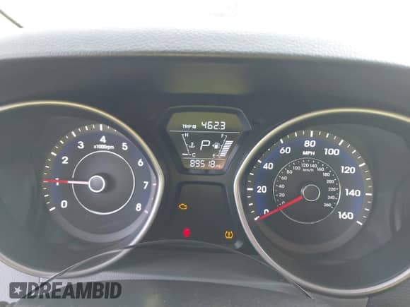 2014 Hyundai Elantra SE with VIN 5NPDH4AE0EH459518, listed as a IAAI auction lot 41248756 with 89,518 mi miles and . Bid and sale history available at DreamBid. Image 7.