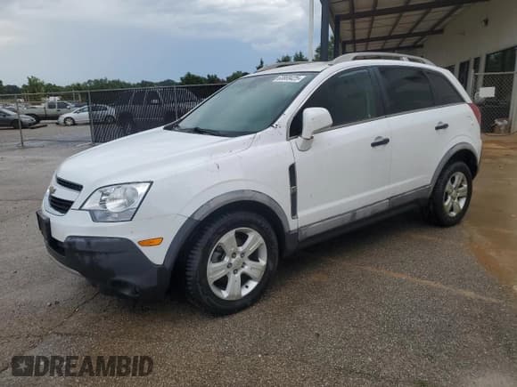 ✅ 2014 Chevrolet Captiva Sport LS • VIN: 3GNAL2EK8ES651241 • Lot: 63869425. Wystawiony na Copart z przebiegiem 170 548 mil. Bezpłatny archiwum sprzedaży aukcyjnych z USA i szczegółowy raport historii pojazdu na DreamBid. Zdjęcie 1.