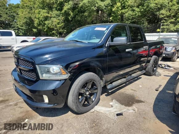 2013 Ram 1500 Express z VIN 1C6RR6KT4DS717087, wystawiony jako Copart lot #80187645 z przebiegiem 248 311 mil mil oraz Czysty tytuł • Clean title. Historia ofert i sprzedaży dostępna na DreamBid. Obrazek 1.