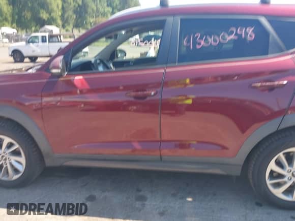 2016 Hyundai Tucson Sport z VIN KM8J3CA23GU199590, wystawiony jako IAAI lot #43000298 z przebiegiem 85 116 mil mil oraz . Historia ofert i sprzedaży dostępna na DreamBid. Obrazek 15.