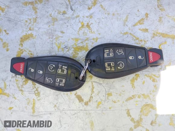 ✅ 2015 Dodge Grand Caravan SXT • VIN: 2C4RDGCGXFR651213 • Lot: 43407544. Wystawiony na IAAI z przebiegiem 121 747 mil. Bezpłatny archiwum sprzedaży aukcyjnych z USA i szczegółowy raport historii pojazdu na DreamBid. Zdjęcie 11.