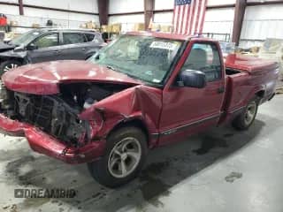 1998 Chevrolet S-10 LS с VIN 1GCCS1442W8133993, выставлен на аукционе Copart как лот 58015375 с пробегом 190 539 миль миль и Списание • Salvage title. История ставок и продаж доступна на DreamBid. Изображение 1.