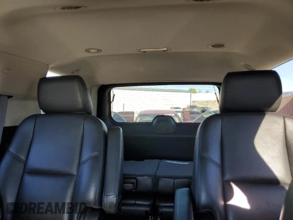 ✅ 2014 Chevrolet Tahoe LTZ • VIN: 1GNSCCE03ER216526 • Lot: 87282565. Listed on Copart with 154,021 mi. Free auction sales archive from the USA and detailed vehicle history report at DreamBid. Image 10.