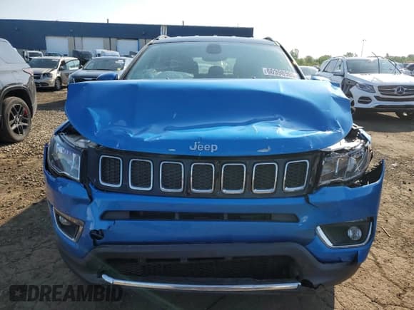 ✅ 2020 Jeep Compass Limited • VIN: 3C4NJDCB3LT145998 • Lot: 60398905. Wystawiony na Copart z przebiegiem 75 423 mil. Bezpłatny archiwum sprzedaży aukcyjnych z USA i szczegółowy raport historii pojazdu na DreamBid. Zdjęcie 5.