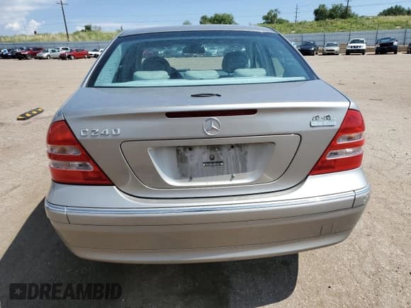 ✅ 2004 Mercedes-Benz C 240 • VIN: WDBRF61J34E018046 • Lot: 64320535. Listed on Copart with 66,933 mi. Free auction sales archive from the USA and detailed vehicle history report at DreamBid. Image 6.