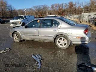 ✅ 2001 Nissan Maxima GXE • VIN: JN1CA31D51T600335 • Лот: 80869884. Опубликован ранее на Copart с пробегом 319 178 миль. Бесплатный доступ к архиву аукционных продаж из США и подробный отчёт об истории автомобиля на DreamBid. Изображение 2.