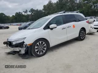 ✅ 2022 Honda Odyssey EX-L • VIN: 5FNRL6H76NB013735 • Lot: 90132495. Listed on Copart with 85,879 mi. Free auction sales archive from the USA and detailed vehicle history report at DreamBid. Image 1.