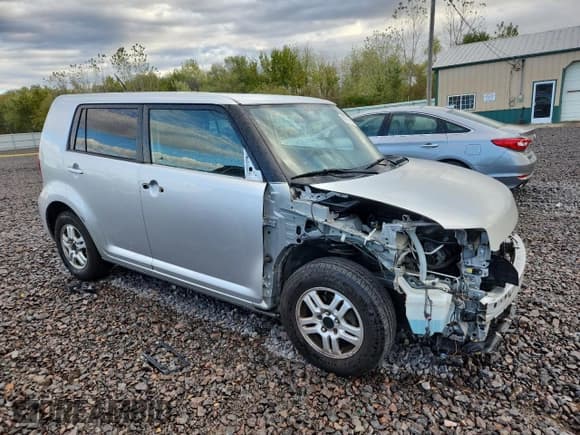✅ 2011 Scion xB • VIN: JTLZE4FE2B1127529 • Lot: 87206265. Wystawiony na Copart z przebiegiem 102 861 mil. Bezpłatny archiwum sprzedaży aukcyjnych z USA i szczegółowy raport historii pojazdu na DreamBid. Zdjęcie 4.