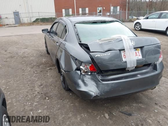 ✅ 2010 Honda Accord EX • VIN: 1HGCP2E79AA051875 • Lot: 43750499. Wystawiony na IAAI z przebiegiem 261 071 mil. Bezpłatny archiwum sprzedaży aukcyjnych z USA i szczegółowy raport historii pojazdu na DreamBid. Zdjęcie 3.