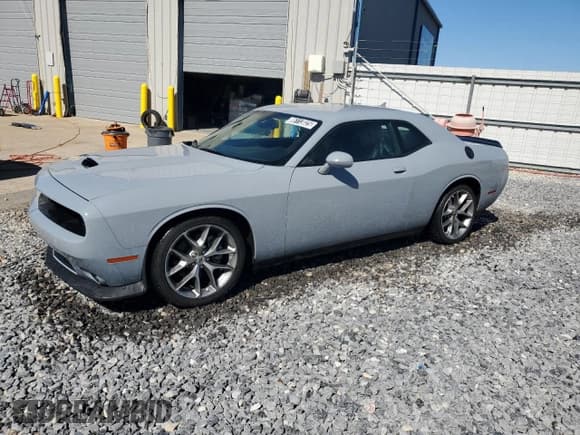 ✅ 2022 Dodge Challenger GT • VIN: 2C3CDZJG7NH238582 • Lot: 86113025. Wystawiony na Copart z przebiegiem 71 218 mil. Bezpłatny archiwum sprzedaży aukcyjnych z USA i szczegółowy raport historii pojazdu na DreamBid. Zdjęcie 1.
