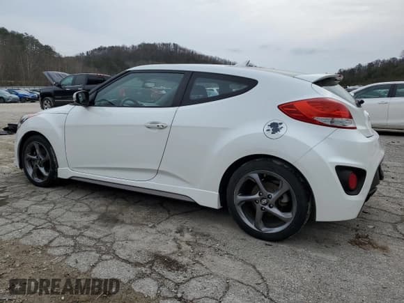 ✅ 2014 Hyundai Veloster Turbo • VIN: KMHTC6AE3EU196626 • Lot: 79916834. Wystawiony na Copart z przebiegiem 86 683 mil. Bezpłatny archiwum sprzedaży aukcyjnych z USA i szczegółowy raport historii pojazdu na DreamBid. Zdjęcie 2.