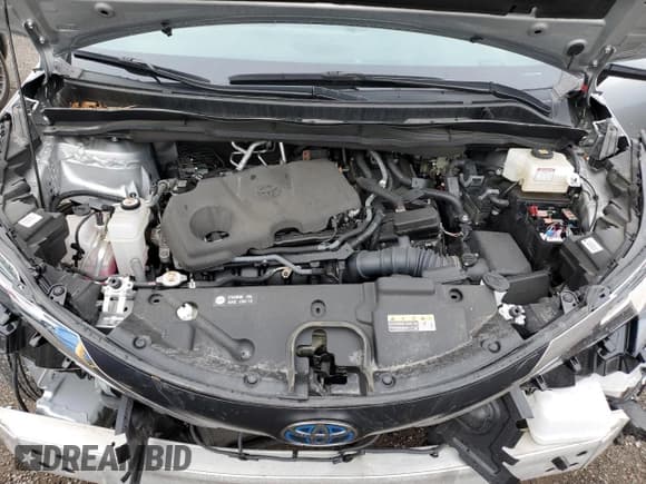 ✅ 2022 Toyota Sienna LE • VIN: 5TDGRKEC7NS120661 • Lot: 83801075. Listed on Copart with 28,261 mi. Free auction sales archive from the USA and detailed vehicle history report at DreamBid. Image 12.