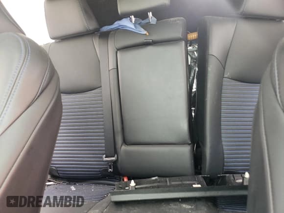 ✅ 2021 Toyota RAV4 Hybrid XSE • VIN: 4T3E6RFV2MU036186 • Лот: 61083614. Опубликован ранее на Copart с пробегом Не указан. Бесплатный доступ к архиву аукционных продаж из США и подробный отчёт об истории автомобиля на DreamBid. Изображение 10.