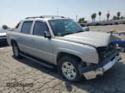 ✅ 2005 Chevrolet Avalanche LS • VIN: 3GNEC12Z95G273950 • Lot: 58542605. Listed on Copart with 120,975 mi. Free auction sales archive from the USA and detailed vehicle history report at DreamBid. Image 4.