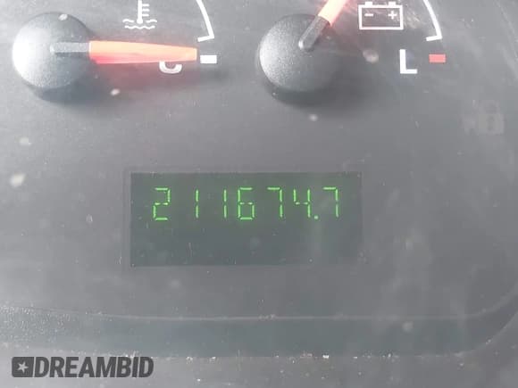 ✅ 2007 Ford Econoline Cargo • VIN: 1FTSE34L37DA57344 • Lot: 42193599. Listed on IAAI with 211,674 mi. Free auction sales archive from the USA and detailed vehicle history report at DreamBid. Image 12.