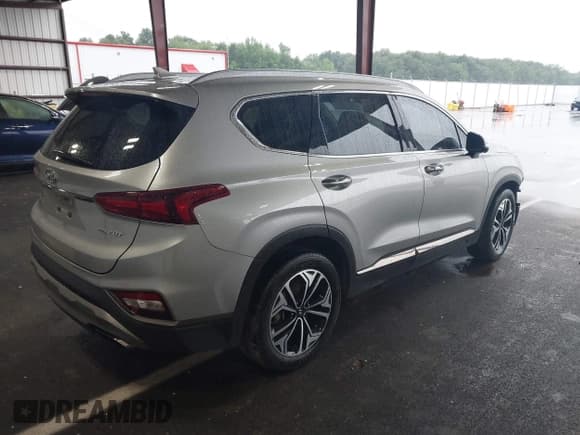 ✅ 2020 Hyundai Santa Fe Limited • VIN: 5NMS5CAA1LH200330 • Лот: 42630133. Опубликован ранее на IAAI с пробегом 90 016 миль. Бесплатный доступ к архиву аукционных продаж из США и подробный отчёт об истории автомобиля на DreamBid. Изображение 4.