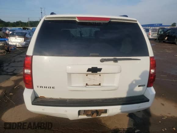 2007 Chevrolet Tahoe LTZ z VIN 1GNFK13097J383373, wystawiony jako Copart lot #66365785 z przebiegiem 197 645 mil mil oraz Szkoda całkowita • Salvage title. Historia ofert i sprzedaży dostępna na DreamBid. Obrazek 6.