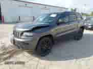 2018 Jeep Grand Cherokee Altitude z VIN 1C4RJFAG6JC312892, wystawiony jako IAAI lot #43382592 z przebiegiem 54 779 mil mil oraz . Historia ofert i sprzedaży dostępna na DreamBid. Obrazek 17.