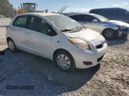 ✅ 2009 Toyota Yaris • VIN: JTDKT903195242763 • Lot: 84374665. Wystawiony na Copart z przebiegiem 131 993 mil. Bezpłatny archiwum sprzedaży aukcyjnych z USA i szczegółowy raport historii pojazdu na DreamBid. Zdjęcie 4.