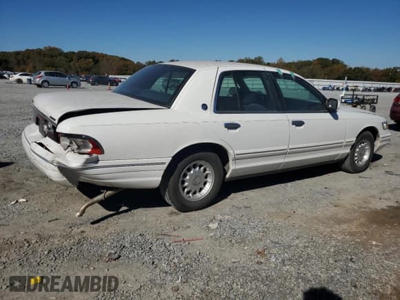 ✅ 1996 Mercury Grand Marquis LS • VIN: 2MELM75W7TX700674 • Лот: 91025115. Опубликован ранее на Copart с пробегом 108 079 миль. Бесплатный доступ к архиву аукционных продаж из США и подробный отчёт об истории автомобиля на DreamBid. Изображение 3.