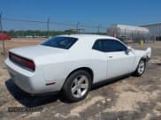 ✅ 2012 Dodge Challenger SXT • VIN: 2C3CDYAG6CH180259 • Lot: 39769174. Wystawiony na IAAI z przebiegiem 162 832 mil. Bezpłatny archiwum sprzedaży aukcyjnych z USA i szczegółowy raport historii pojazdu na DreamBid. Zdjęcie 4.