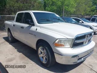 ✅ 2009 Dodge 1500 Sport • VIN: 1D3HB13T89S705386 • Lot: 41978488. Wystawiony na IAAI z przebiegiem 253 366 mil. Bezpłatny archiwum sprzedaży aukcyjnych z USA i szczegółowy raport historii pojazdu na DreamBid. Zdjęcie 1.