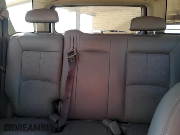 ✅ 2005 Saturn VUE • VIN: 5GZCZ53465S807387 • Lot: 79765404. Wystawiony na Copart z przebiegiem 163 839 mil. Bezpłatny archiwum sprzedaży aukcyjnych z USA i szczegółowy raport historii pojazdu na DreamBid. Zdjęcie 10.