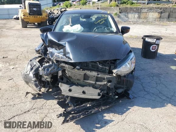 ✅ 2020 Toyota Yaris L • VIN: 3MYDLBYV7LY711792 • Лот: 70520915. Опубликован ранее на Copart с пробегом 98 777 миль. Бесплатный доступ к архиву аукционных продаж из США и подробный отчёт об истории автомобиля на DreamBid. Изображение 5.