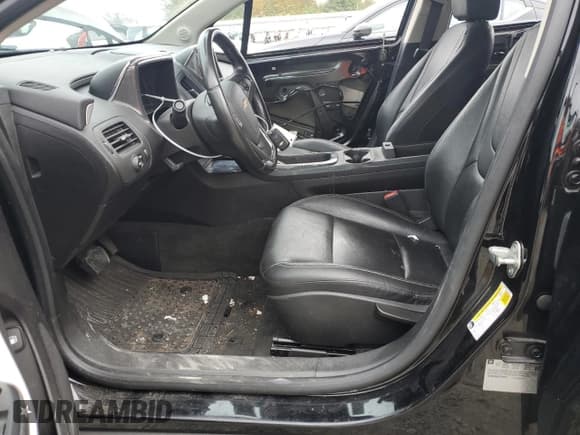 ✅ 2014 Chevrolet Volt • VIN: 1G1RB6E48EU155291 • Lot: 70530134. Wystawiony na Copart z przebiegiem 100 782 mil. Bezpłatny archiwum sprzedaży aukcyjnych z USA i szczegółowy raport historii pojazdu na DreamBid. Zdjęcie 7.