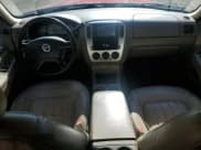 ✅ 2005 Mercury Mountaineer Convenience • VIN: 4M2ZU86E95UJ11492 • Lot: 82495615. Listed on Copart with 157,138 mi. Free auction sales archive from the USA and detailed vehicle history report at DreamBid. Image 8.