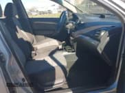 ✅ 2009 Chevrolet Aveo 1LT • VIN: KL1TD66E89B652879 • Lot: 43696256. Wystawiony na IAAI z przebiegiem 128 321 mil. Bezpłatny archiwum sprzedaży aukcyjnych z USA i szczegółowy raport historii pojazdu na DreamBid. Zdjęcie 5.