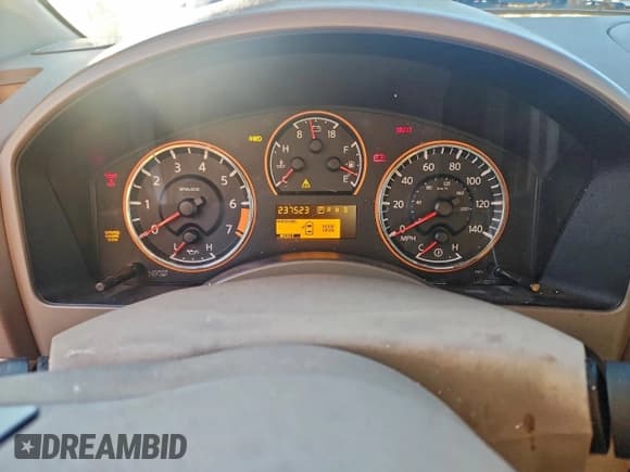 ✅ 2011 Nissan Titan SL • VIN: 1N6AA0EC1BN305465 • Lot: 97016175. Listed on Copart with 237,523 mi. Free auction sales archive from the USA and detailed vehicle history report at DreamBid. Image 9.