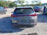 ✅ 2022 Lexus UX 200 • VIN: JTHX3JBH3N2051968 • Lot: 41965962. Wystawiony na IAAI z przebiegiem 12 722 mil. Bezpłatny archiwum sprzedaży aukcyjnych z USA i szczegółowy raport historii pojazdu na DreamBid. Zdjęcie 16.