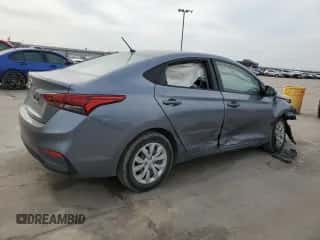 2020 Hyundai Accent SE z VIN 3KPC24A65LE115125, wystawiony jako Copart lot #42915904 z przebiegiem 52 946 mil mil oraz . Historia ofert i sprzedaży dostępna na DreamBid. Obrazek 3.