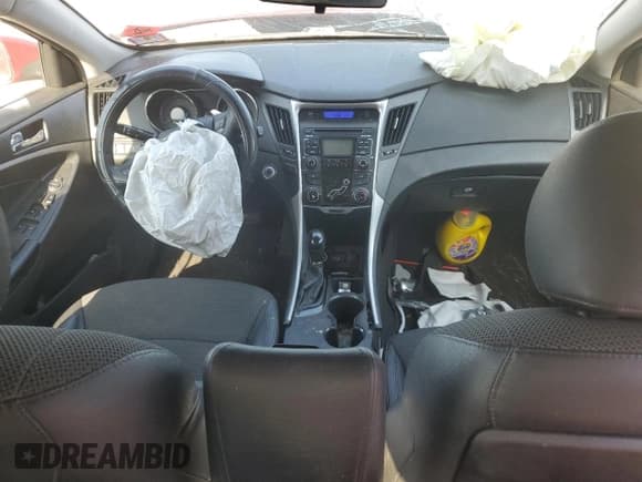 ✅ 2011 Hyundai Sonata SE • VIN: 5NPEC4AC3BH163695 • Lot: 71006194. Listed on Copart with 159,488 mi. Free auction sales archive from the USA and detailed vehicle history report at DreamBid. Image 8.