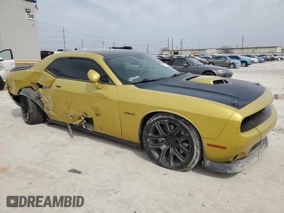 ✅ 2020 Dodge Challenger R/T 50th Anniversary • VIN: 2C3CDZBT7LH246383 • Lot: 48911855. Wystawiony na Copart z przebiegiem 112 469 mil. Bezpłatny archiwum sprzedaży aukcyjnych z USA i szczegółowy raport historii pojazdu na DreamBid. Zdjęcie 4.