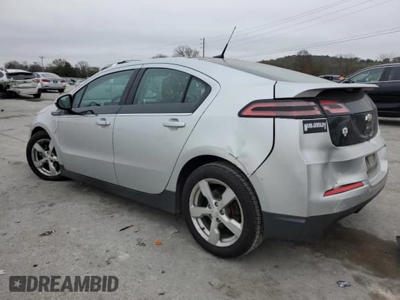 ✅ 2012 Chevrolet Volt • VIN: 1G1RA6E43CU109920 • Lot: 79818814. Wystawiony na Copart z przebiegiem 230 644 mil. Bezpłatny archiwum sprzedaży aukcyjnych z USA i szczegółowy raport historii pojazdu na DreamBid. Zdjęcie 2.
