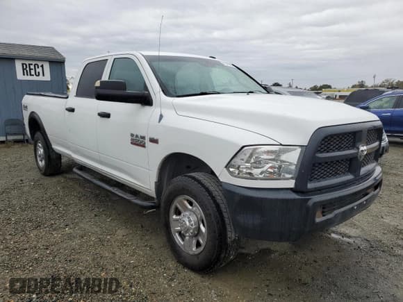 ✅ 2013 Ram 2500 Tradesman • VIN: 3C6TR5HT3DG551398 • Лот: 81351294. Опубликован ранее на Copart с пробегом 183 335 миль. Бесплатный доступ к архиву аукционных продаж из США и подробный отчёт об истории автомобиля на DreamBid. Изображение 4.