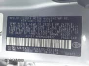 ✅ 2021 Toyota Camry SE • VIN: 4T1G11AK6MU608827 • Lot: 43368999. Wystawiony na IAAI z przebiegiem 88 460 mil. Bezpłatny archiwum sprzedaży aukcyjnych z USA i szczegółowy raport historii pojazdu na DreamBid. Zdjęcie 9.