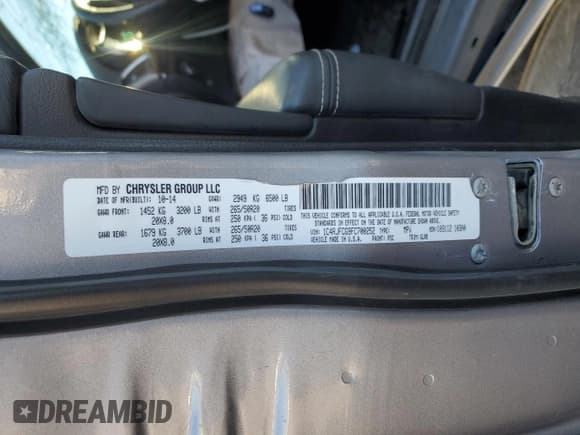 ✅ 2015 Jeep Grand Cherokee Overland • VIN: 1C4RJFCG9FC700252 • Lot: 82623995. Wystawiony na Copart z przebiegiem Nie podano. Bezpłatny archiwum sprzedaży aukcyjnych z USA i szczegółowy raport historii pojazdu na DreamBid. Zdjęcie 13.