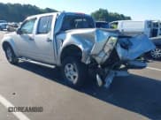 ✅ 2006 Nissan Frontier SE • VIN: 1N6AD07U76C411658 • Lot: 43091378. Wystawiony na IAAI z przebiegiem 202 343 mil. Bezpłatny archiwum sprzedaży aukcyjnych z USA i szczegółowy raport historii pojazdu na DreamBid. Zdjęcie 3.