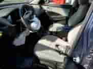 ✅ 2017 Hyundai Santa Fe 2.4L • VIN: 5NMZTDLBXHH011635 • Lot: 45291883. Wystawiony na Copart z przebiegiem 85 811 mil mil. Skorzystaj z bezpłatnego archiwum sprzedaży aukcyjnych z USA i zobacz szczegółowy raport historii pojazdu na DreamBid. Zdjęcie 7.