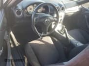 ✅ 2004 Mazda MX-5 Miata Cloth • VIN: JM1NB353740409655 • Lot: 74809504. Wystawiony na Copart z przebiegiem Nie podano. Bezpłatny archiwum sprzedaży aukcyjnych z USA i szczegółowy raport historii pojazdu na DreamBid. Zdjęcie 8.