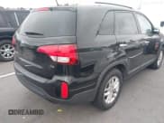 ✅ 2015 Kia Sorento LX • VIN: 5XYKT4A76FG609714 • Лот: 42565883. Опубликован ранее на IAAI с пробегом 126 121 миль. Бесплатный доступ к архиву аукционных продаж из США и подробный отчёт об истории автомобиля на DreamBid. Изображение 4.