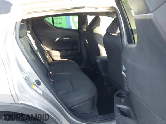 ✅ 2018 Toyota C-HR XLE • VIN: NMTKHMBX1JR015400 • Lot: 43336797. Wystawiony na IAAI z przebiegiem 31 945 mil. Bezpłatny archiwum sprzedaży aukcyjnych z USA i szczegółowy raport historii pojazdu na DreamBid. Zdjęcie 8.