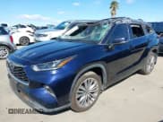 ✅ 2022 Toyota Highlander Platinum • VIN: 5TDFZRAH6NS126800 • Lot: 41936955. Listed on IAAI with 69,366 mi. Free auction sales archive from the USA and detailed vehicle history report at DreamBid. Image 2.