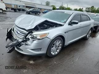 ✅ 2011 Ford Taurus Limited • VIN: 1FAHP2JW4BG166339 • Lot: 63532695. Listed on Copart with 136,570 mi. Free auction sales archive from the USA and detailed vehicle history report at DreamBid. Image 1.
