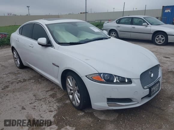✅ 2013 Jaguar XF V6 AWD • VIN: SAJWJ0EF1D8S86468 • Lot: 42403444. Wystawiony na IAAI z przebiegiem 90 924 mil. Bezpłatny archiwum sprzedaży aukcyjnych z USA i szczegółowy raport historii pojazdu na DreamBid. Zdjęcie 1.